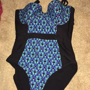 Bathing suit